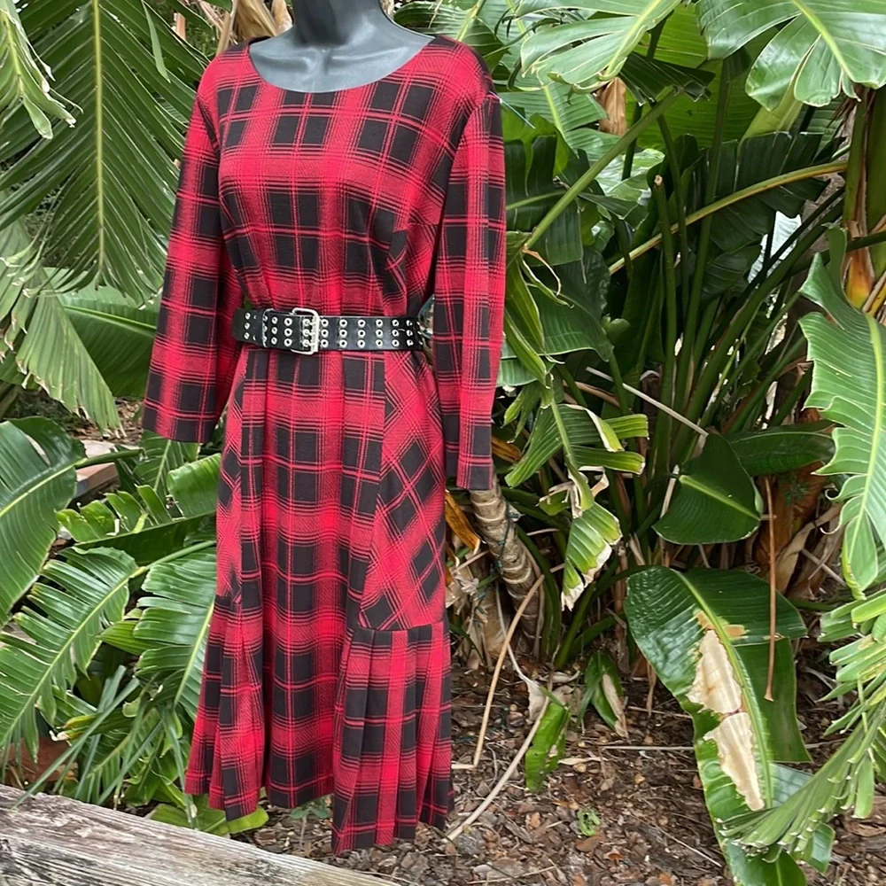 Tahari pleated plaid drop waist dress